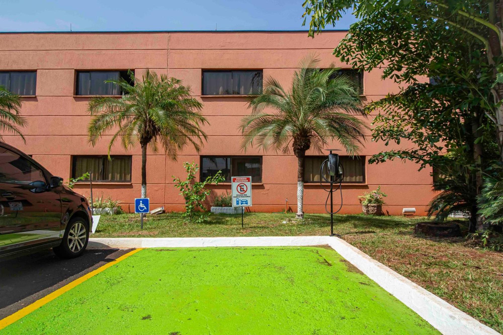 Hotel Golden Park Ribeirao Preto By Nacional Inn Екстериор снимка